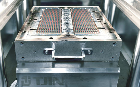 自動模具システム 半導体チップ製造機 高効率