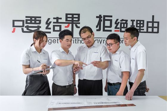 PLC制御 半導体製造システムにおける効率的なチップ鋳造機