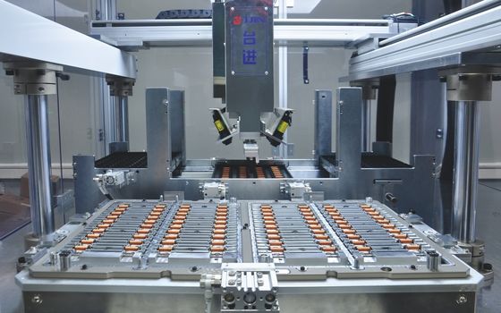 オーダーメイドの半導体チップソート機 自動放電配列機器