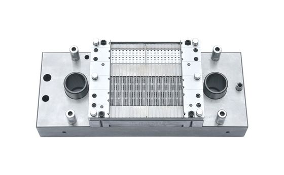 高精度型模具 形状型模具 トリム 高効率性 耐磨性